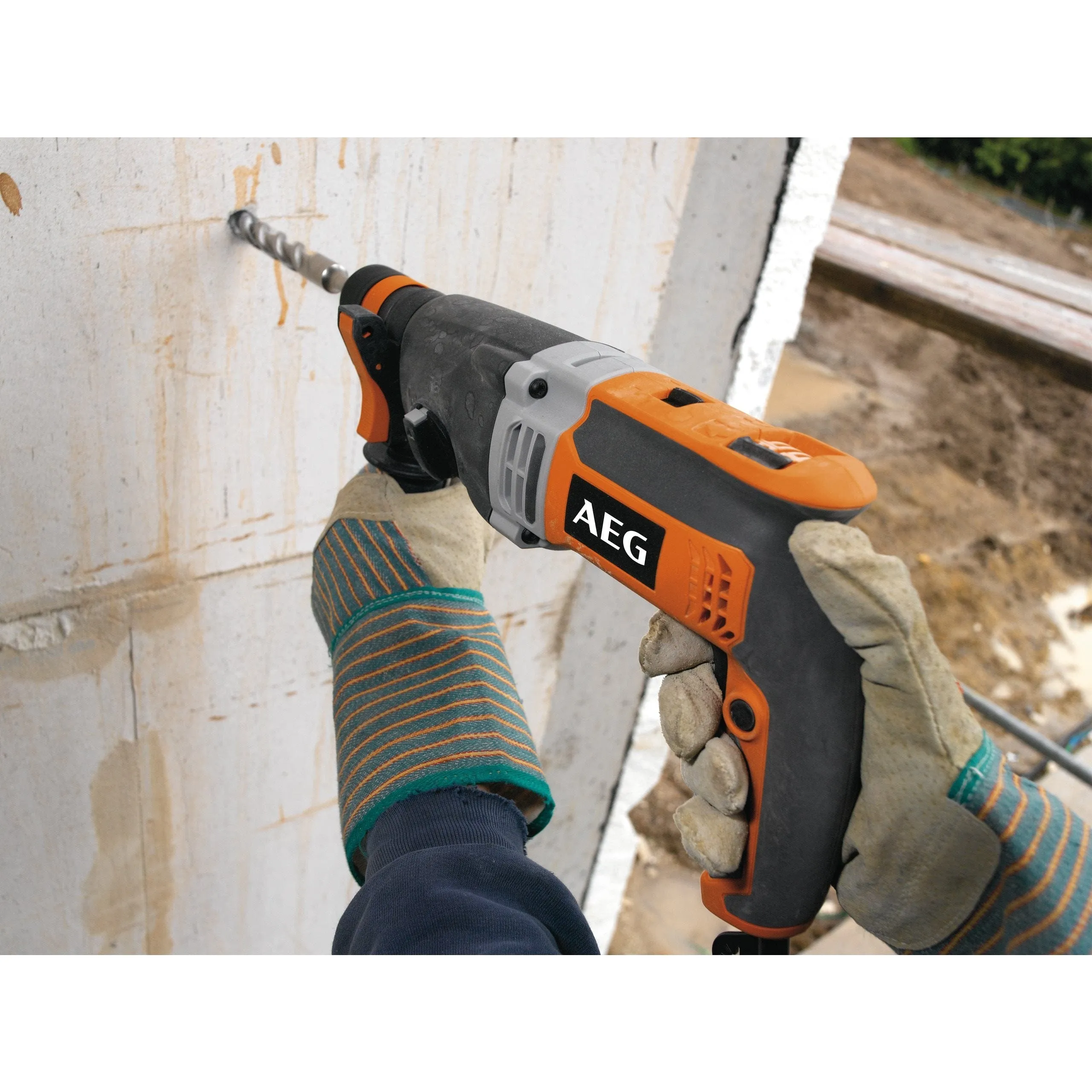 AEG 28mm SDS-Plus Combi Hammer Drill Fixtec 1010W  - KH28SUPERXE
