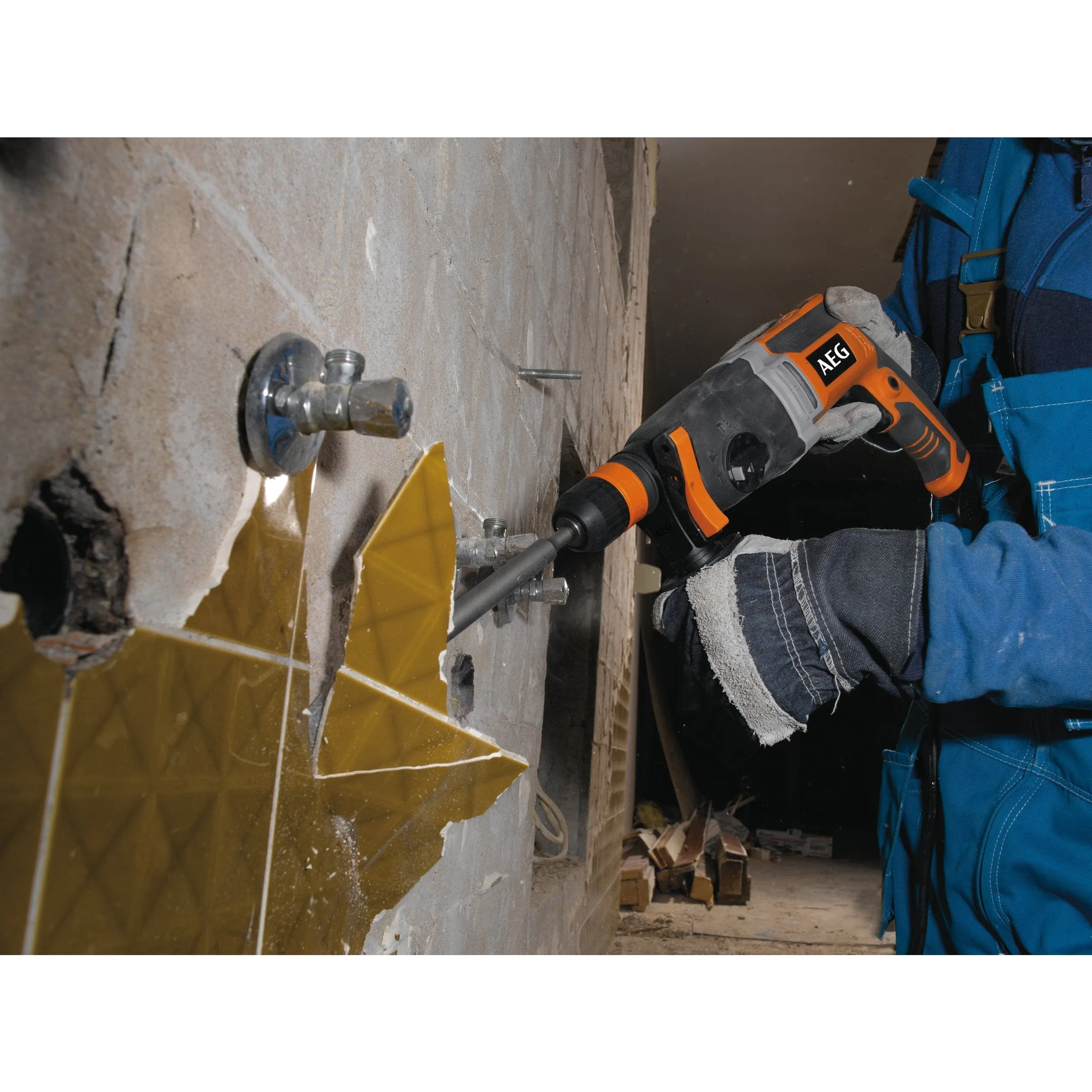 AEG 28mm SDS-Plus Combi Hammer Drill Fixtec 1010W  - KH28SUPERXE
