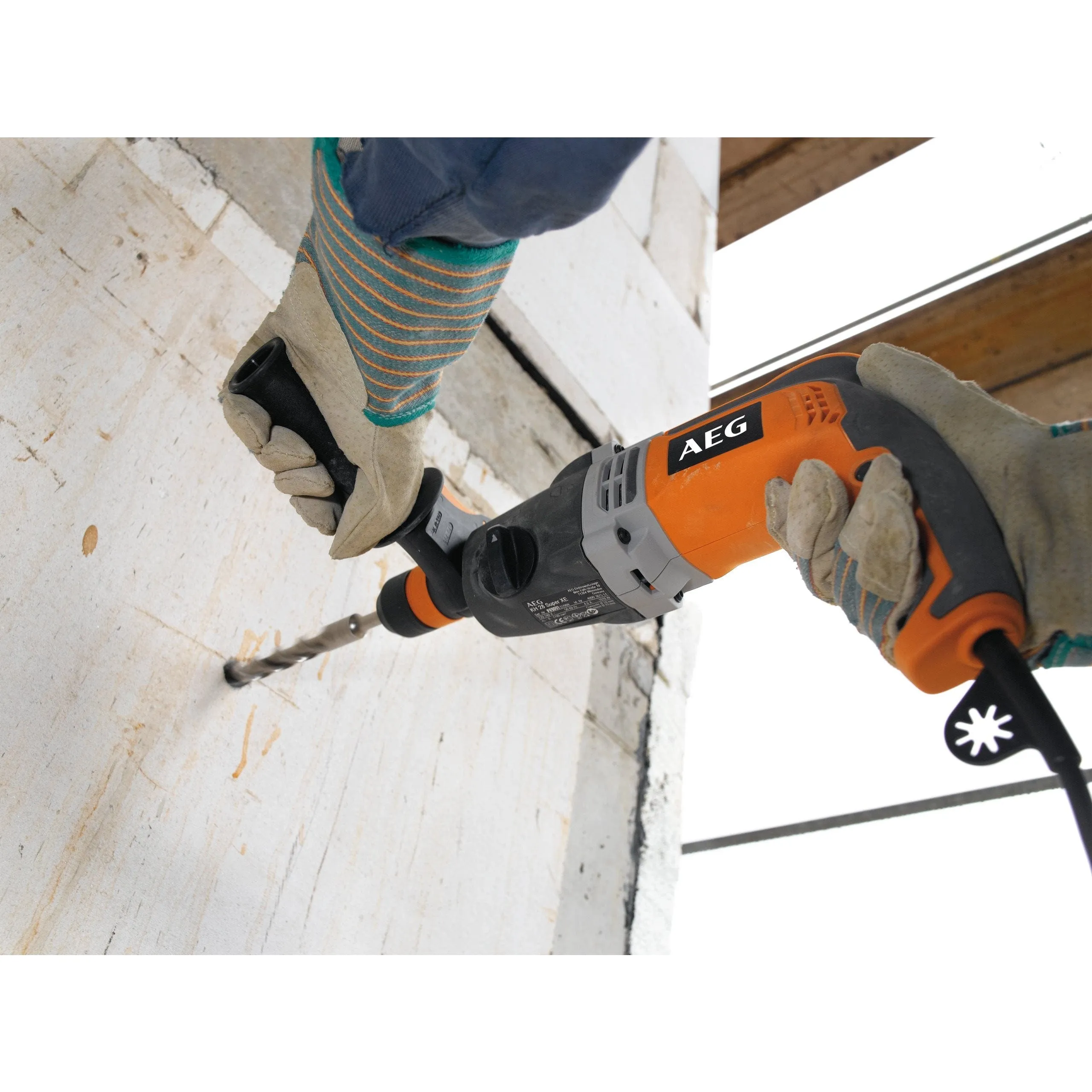 AEG 28mm SDS-Plus Combi Hammer Drill Fixtec 1010W  - KH28SUPERXE