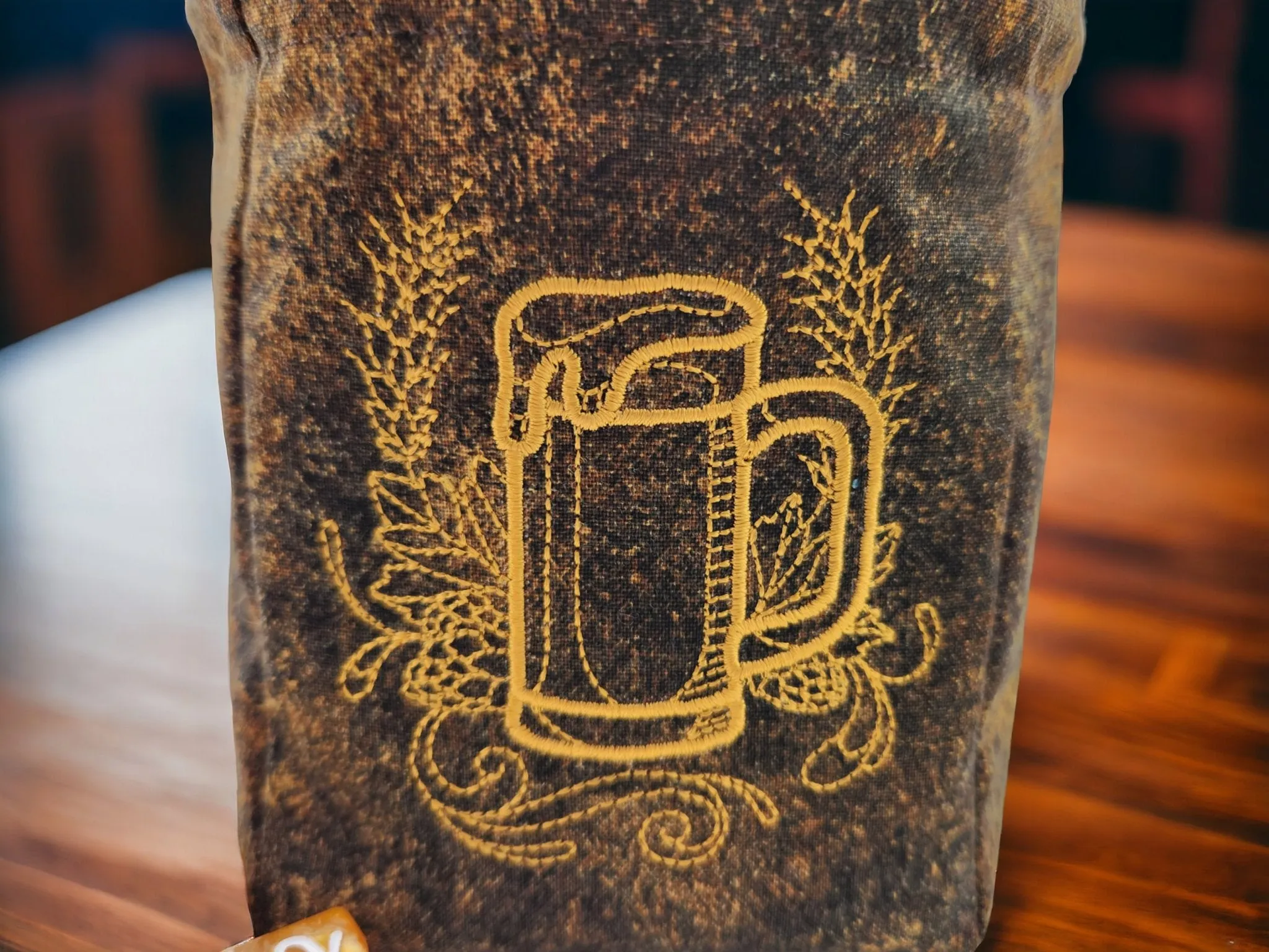 Ale dice bag