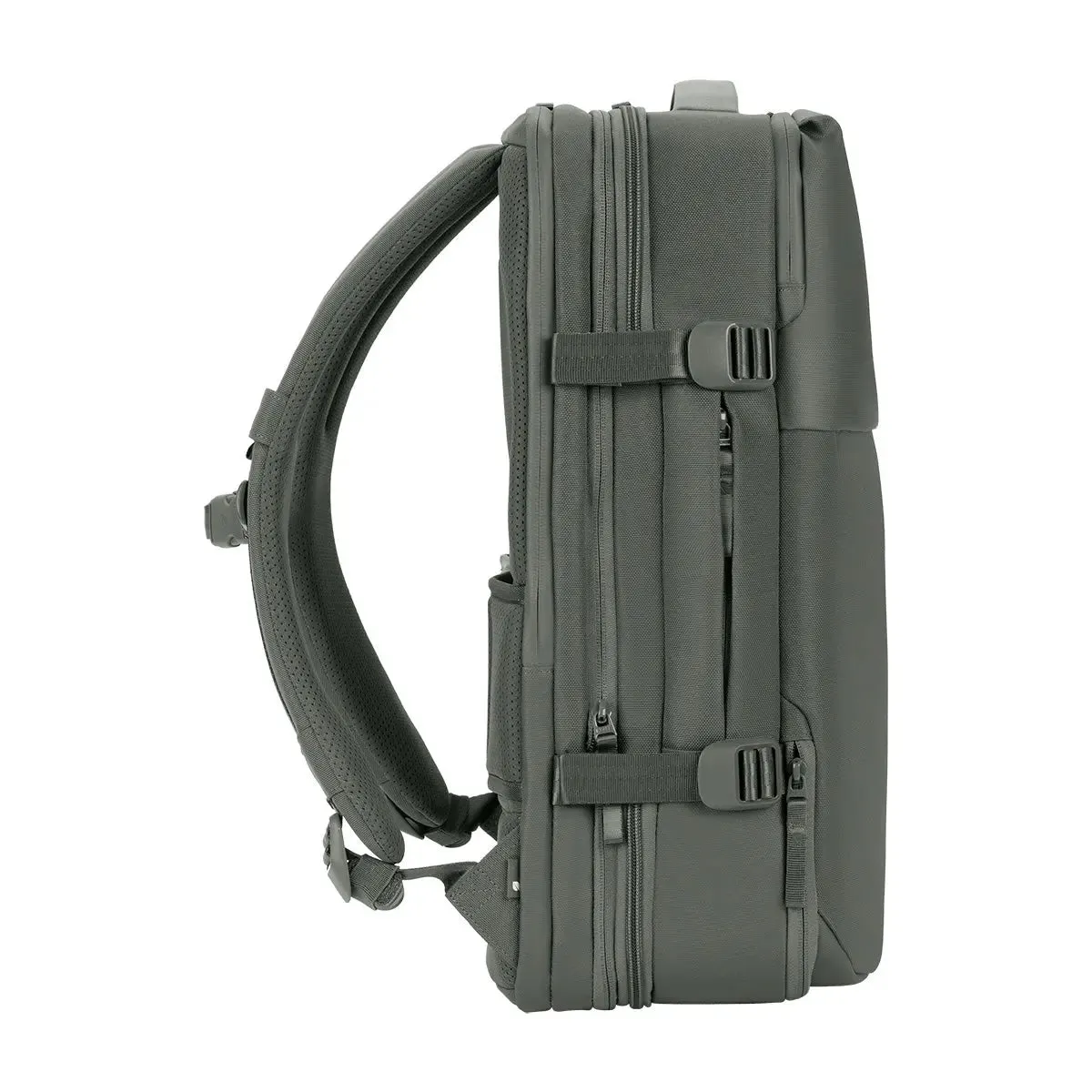 A.R.C. Travel Pack With ReSpun 100% Recycled Polyester 38L