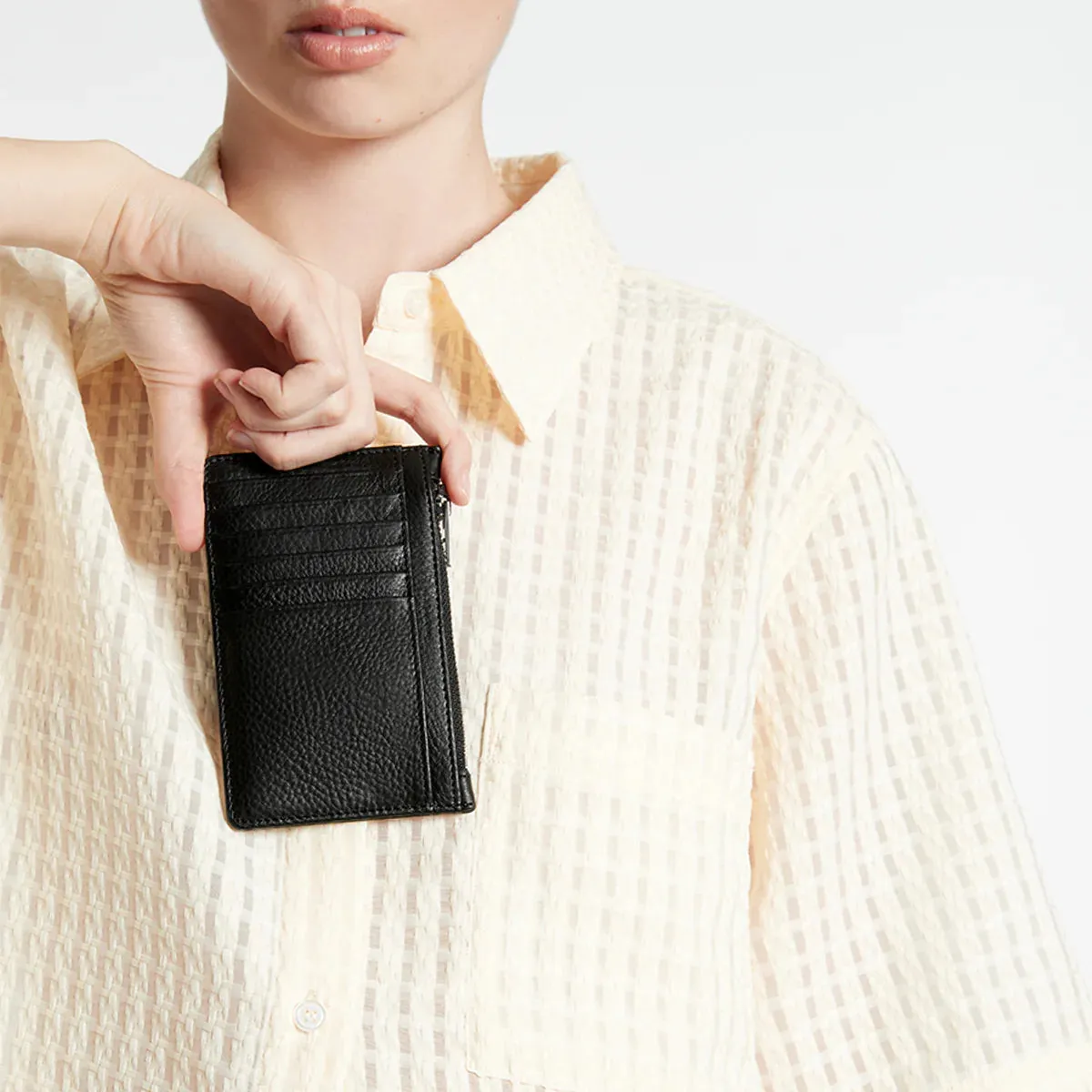 Avoiding Things Wallet | Black Leather
