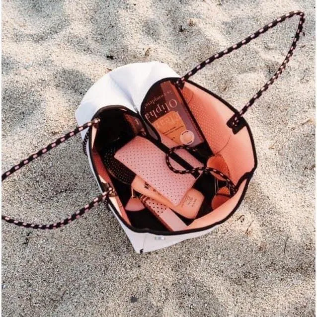 Beachy Days Neoprene Bag