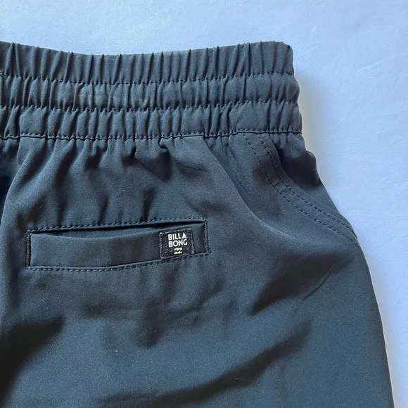 Billabong• Sol Searcher Volley Boardshorts