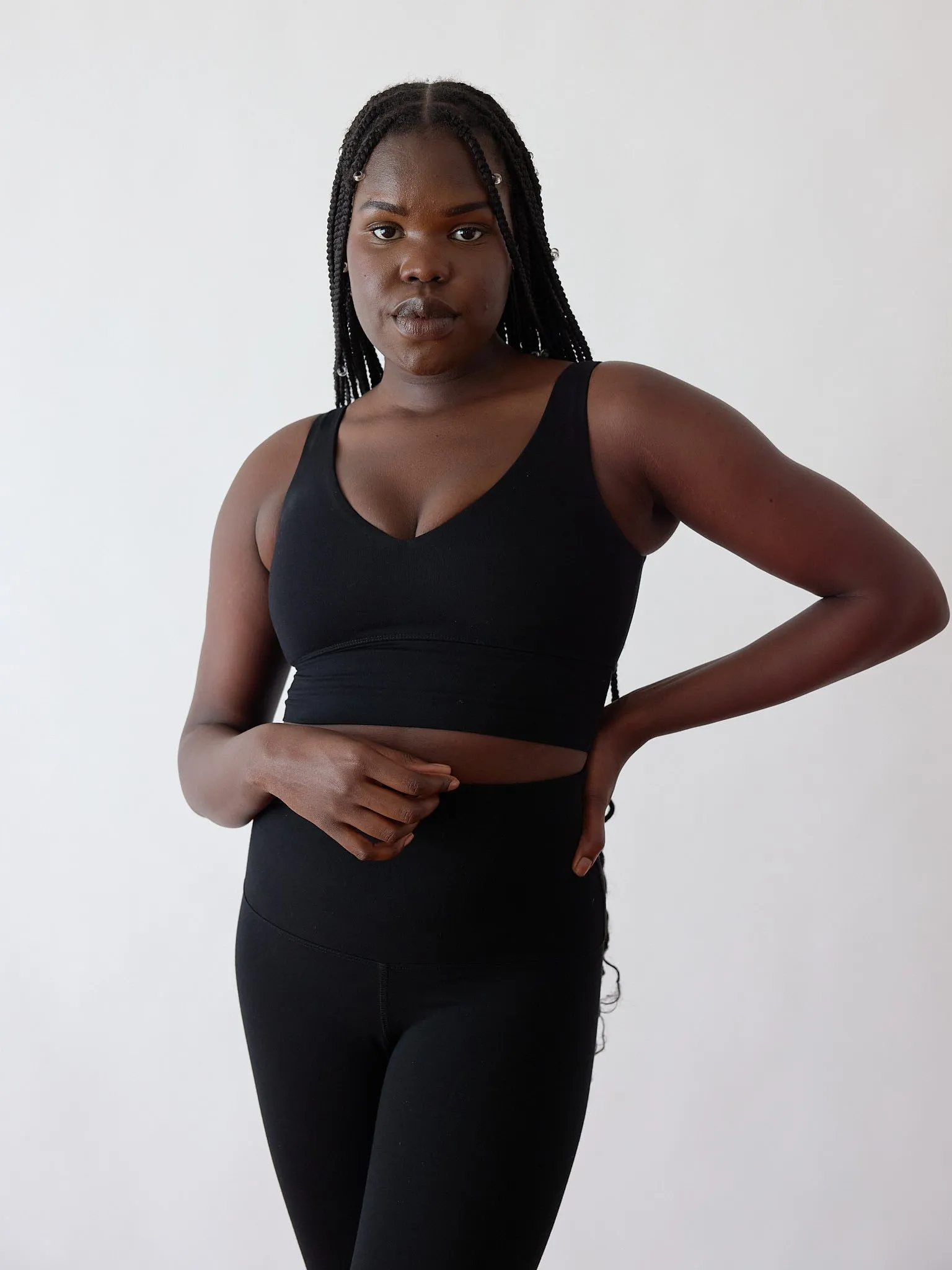BLACK ANDIE BRA