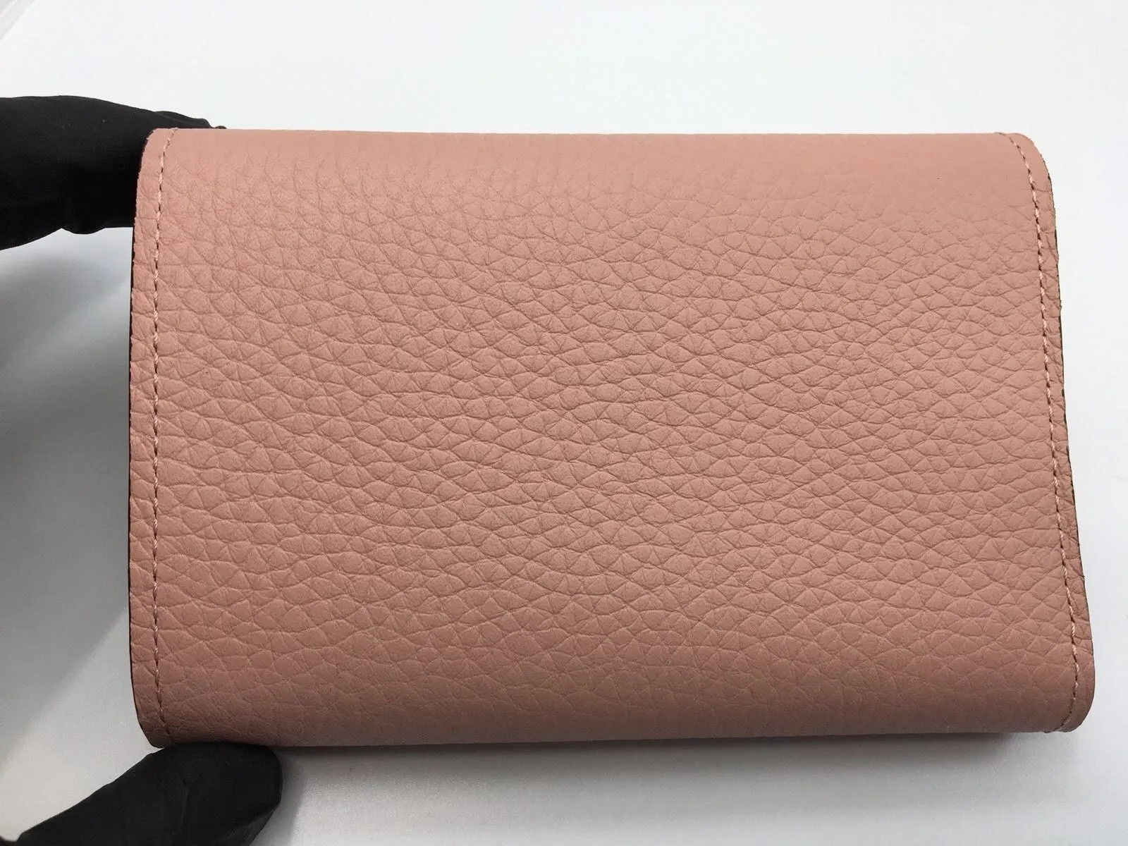 Capucines Compact Wallet Magnolia