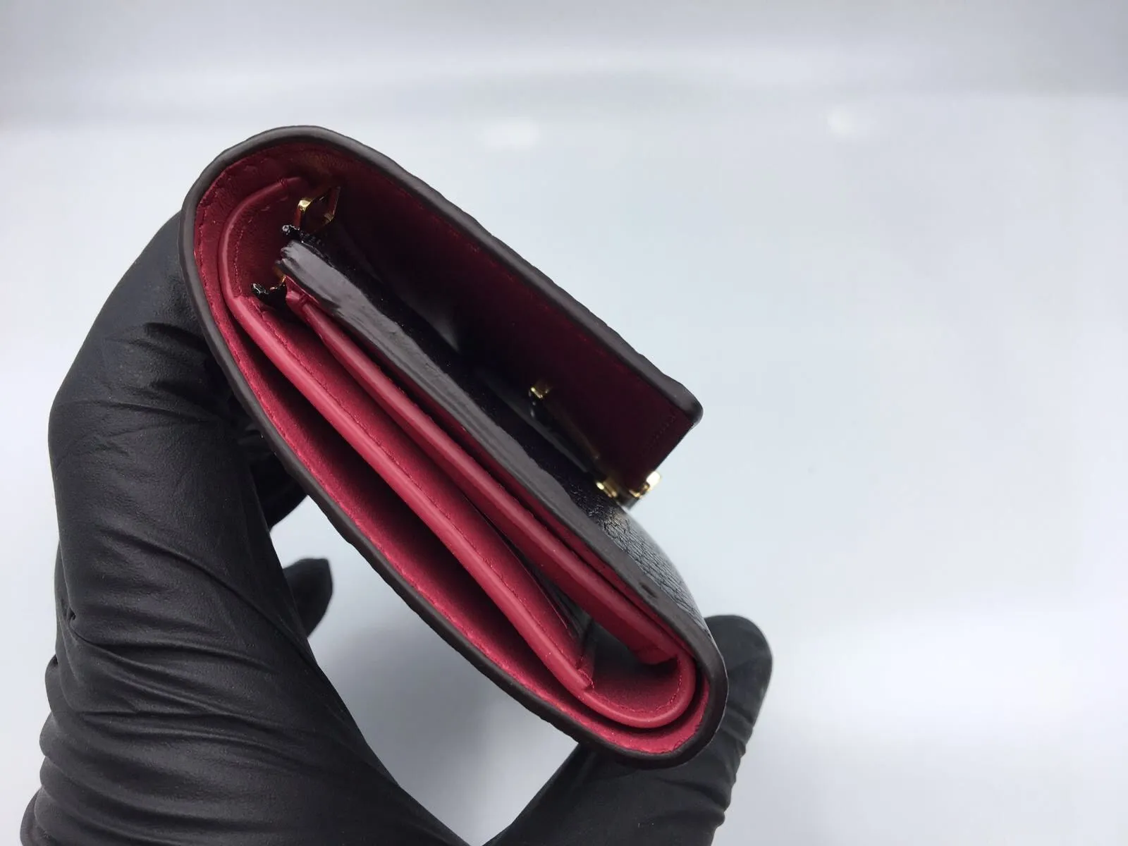 Capucines Compact Wallet Noir