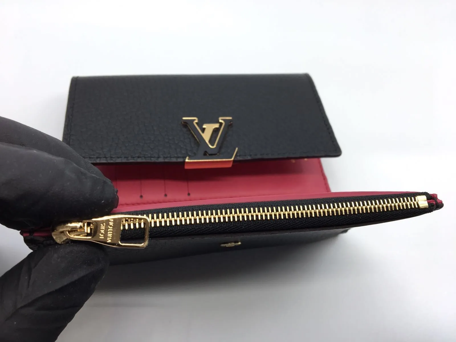 Capucines Compact Wallet Noir