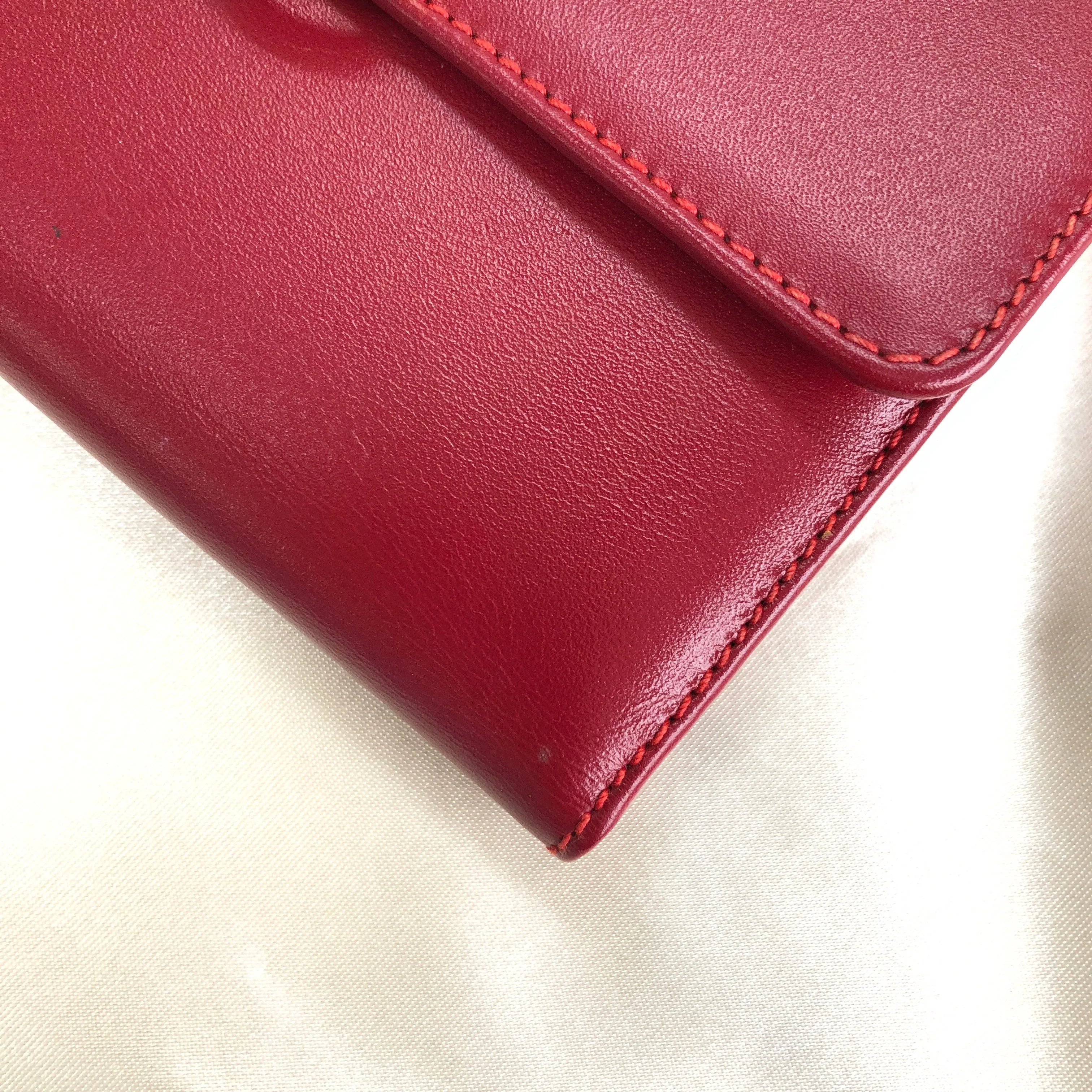 CELINE Horse bit Compact Wallet Red Accessory Vintage Old celine kxewuv