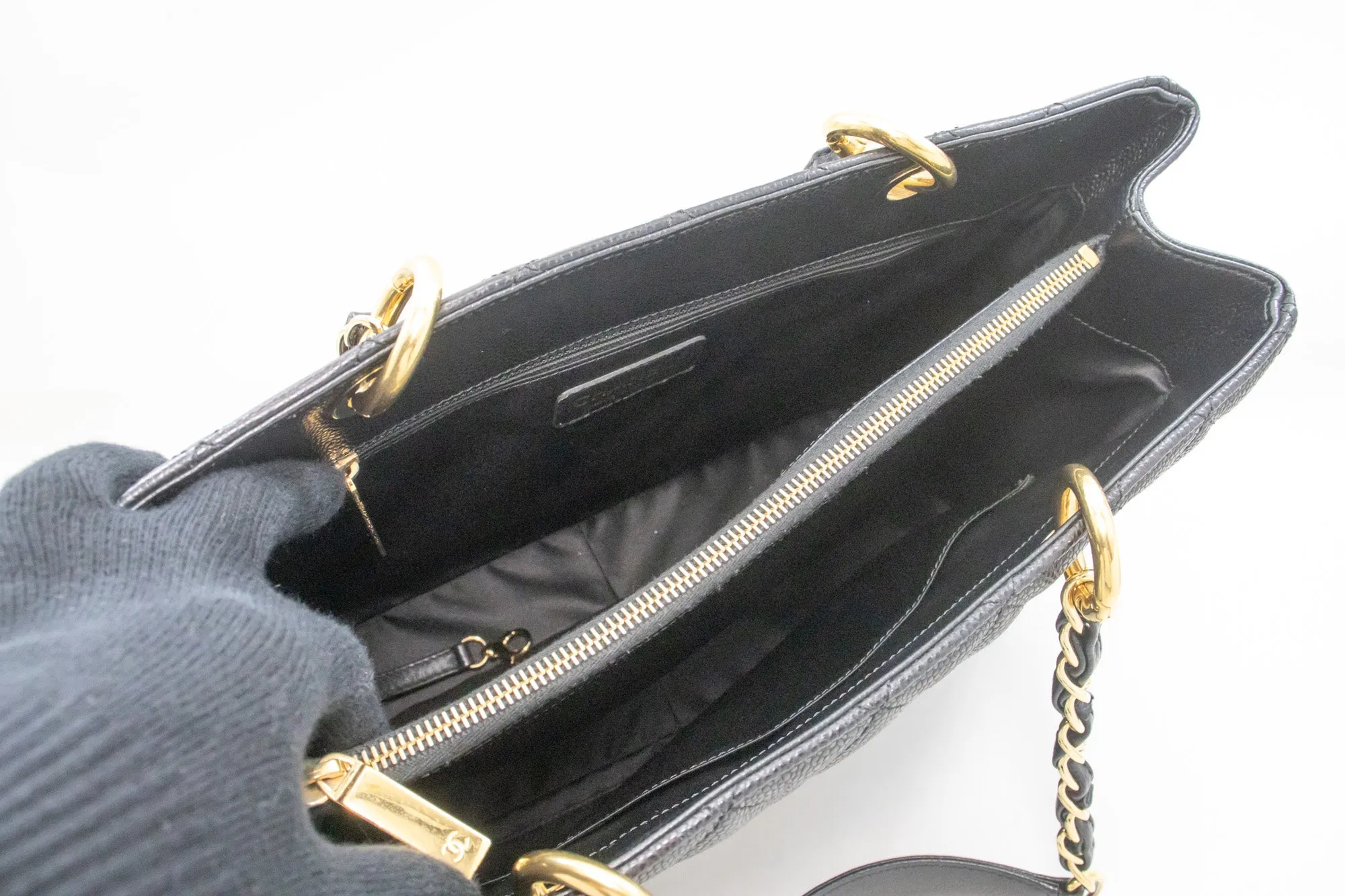 CHANEL Caviar GST 13" Grand Shopping Tote Chain Shoulder Bag Black n83