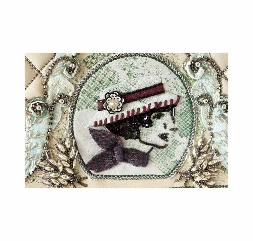 Chanel Dollar Bag Runway Limited Edition