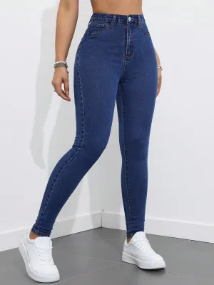 Cherry Vibes: Jeans ajustados para mujeres en