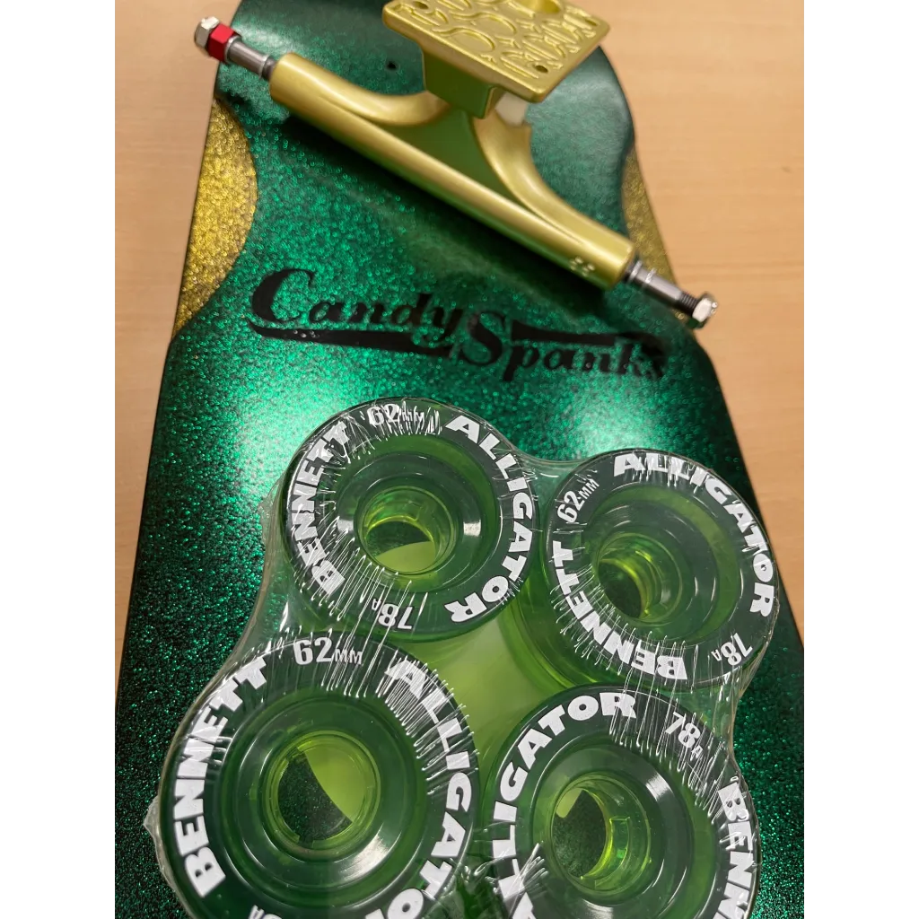 Clutch Granicus metalic green and gold skateboard longboard
