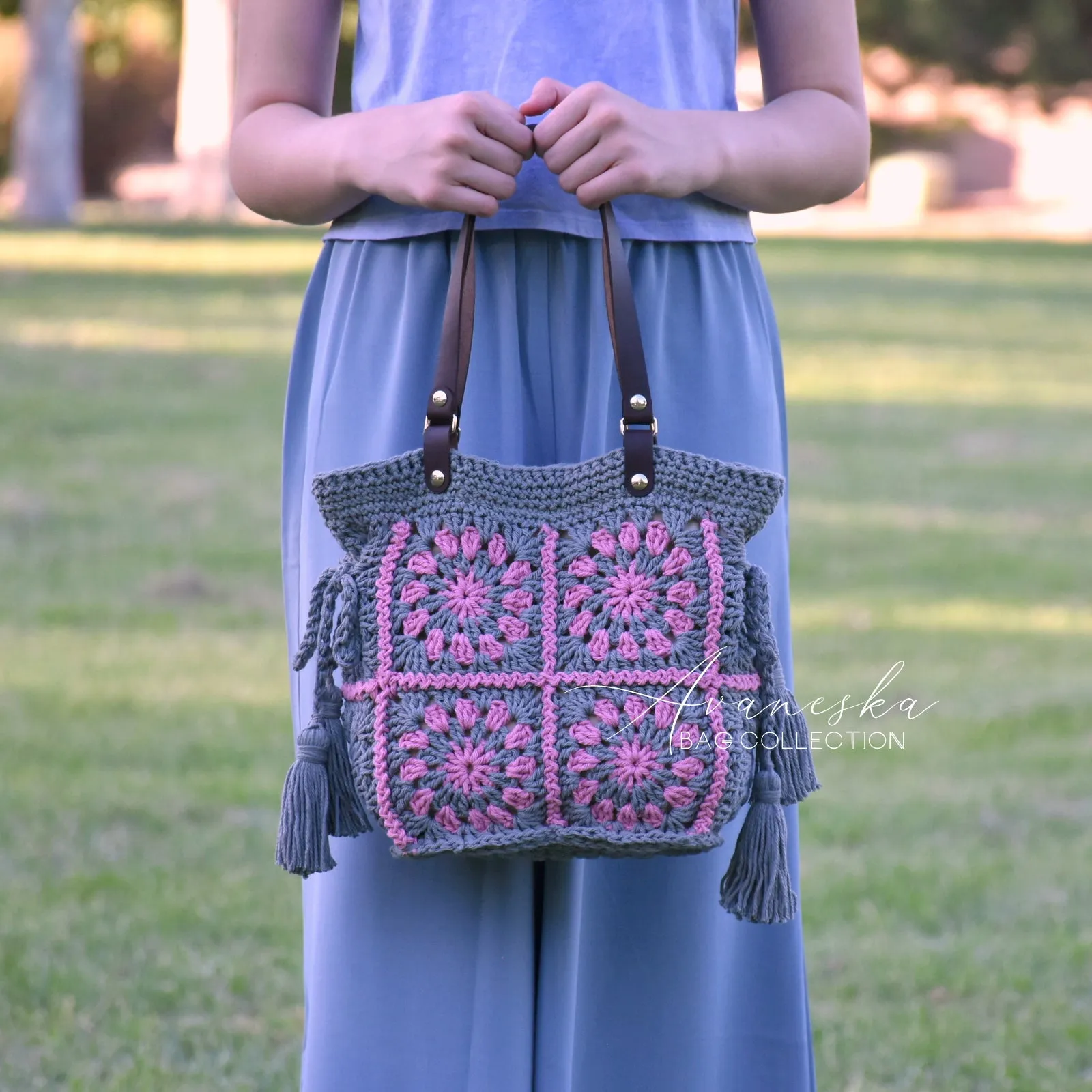 Crochet Granny Squares Purse | CLARA