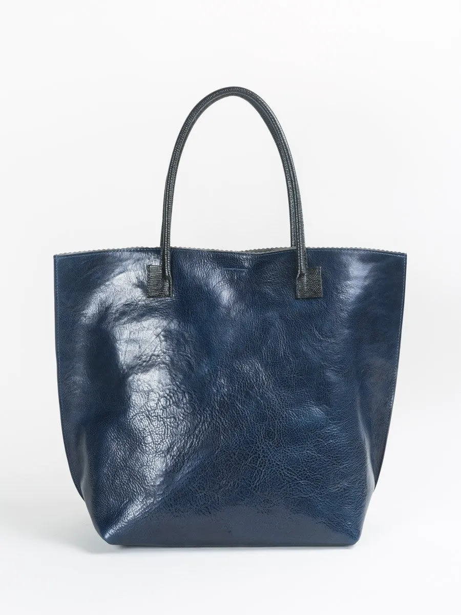 crosshatch bucket tote