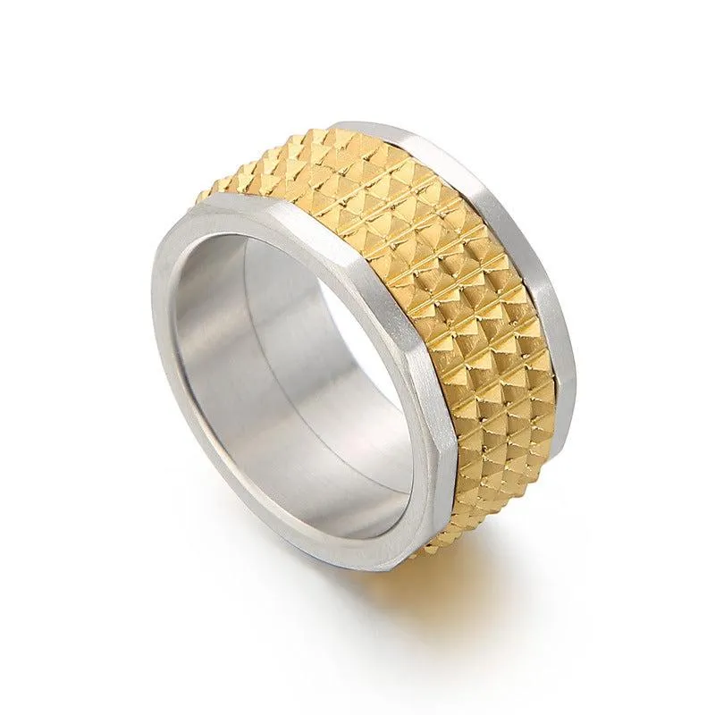 Cycolinks Studded Pyramid Ring