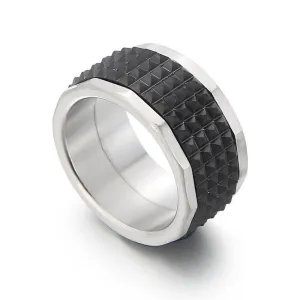 Cycolinks Studded Pyramid Ring