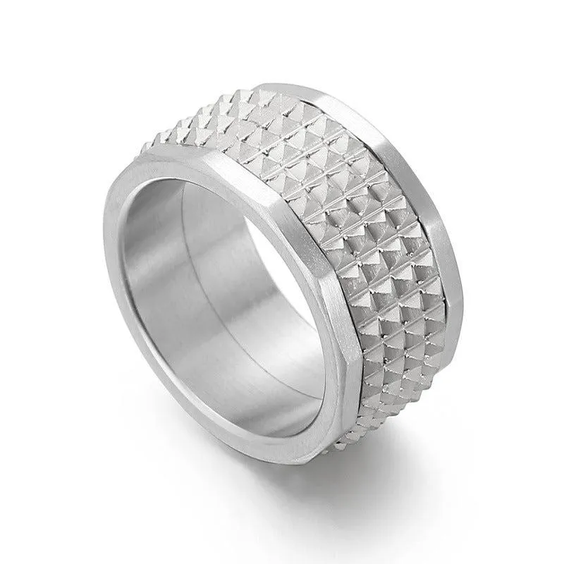 Cycolinks Studded Pyramid Ring