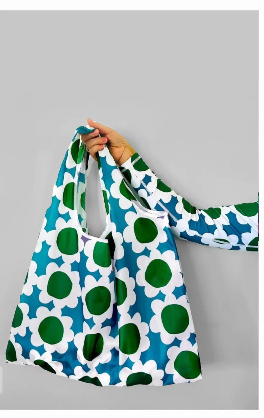 Doops blue daisy print compact shopping bag