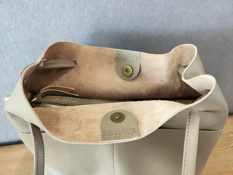 Fashion Womens White Leather Tote Bag Vertical Green Shoulder Tote Bag Bucket Tote For Women