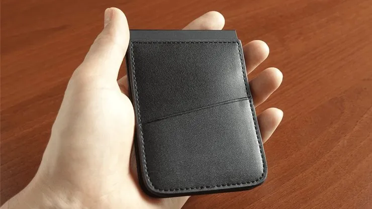 Flick! Wallet by Tejinaya & Lumos