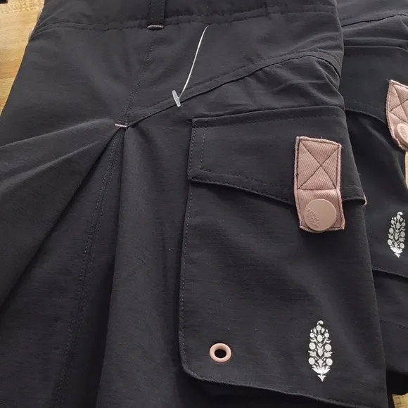 Free People Great Yonder Black Skort With Cargo Pockets NEW