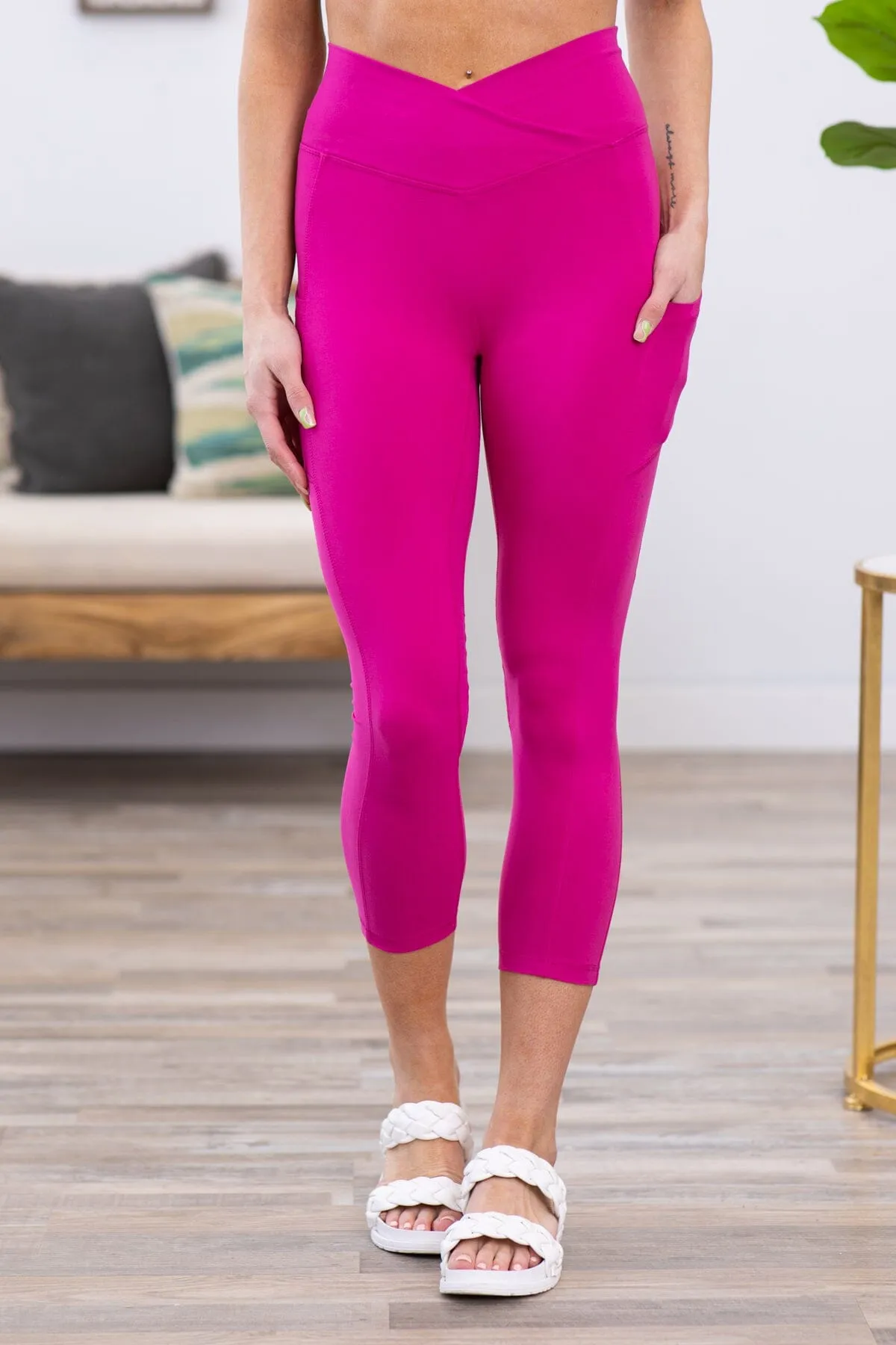 Fuchsia Crossover Waist Side Pocket Leggings