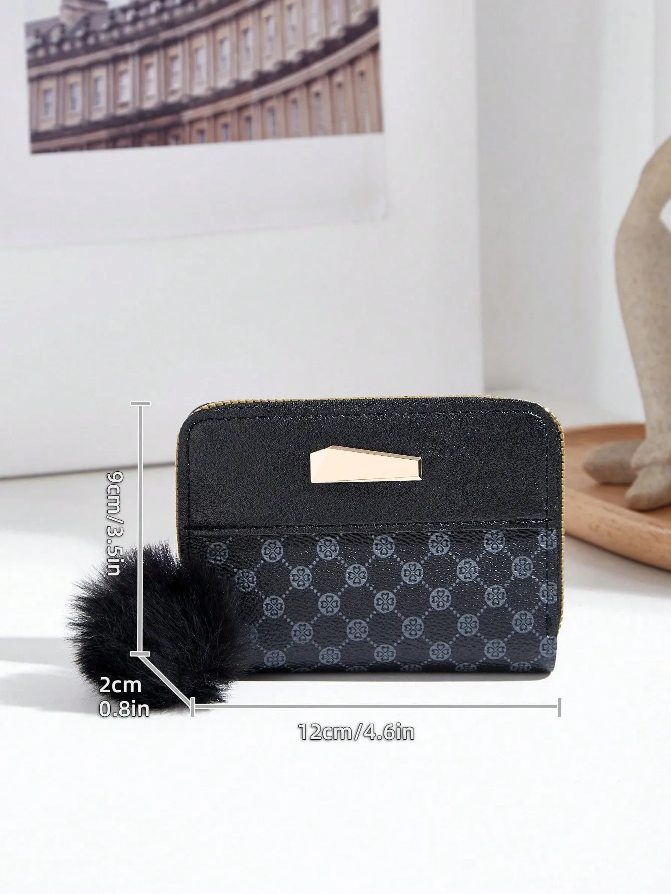 Geometric Pattern Short Wallet - Black