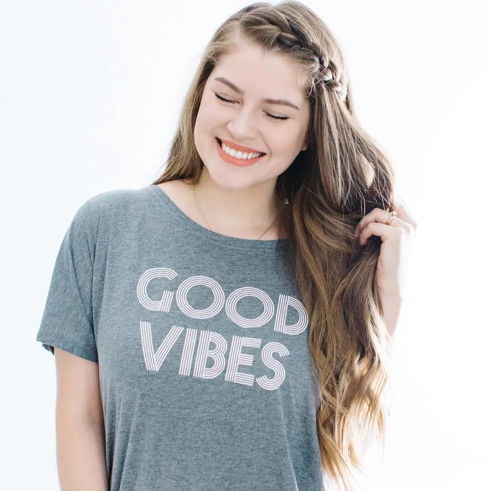 Good Vibes - Off the Shoulder