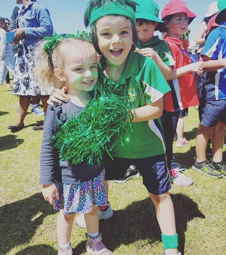 Green Carnival Kit