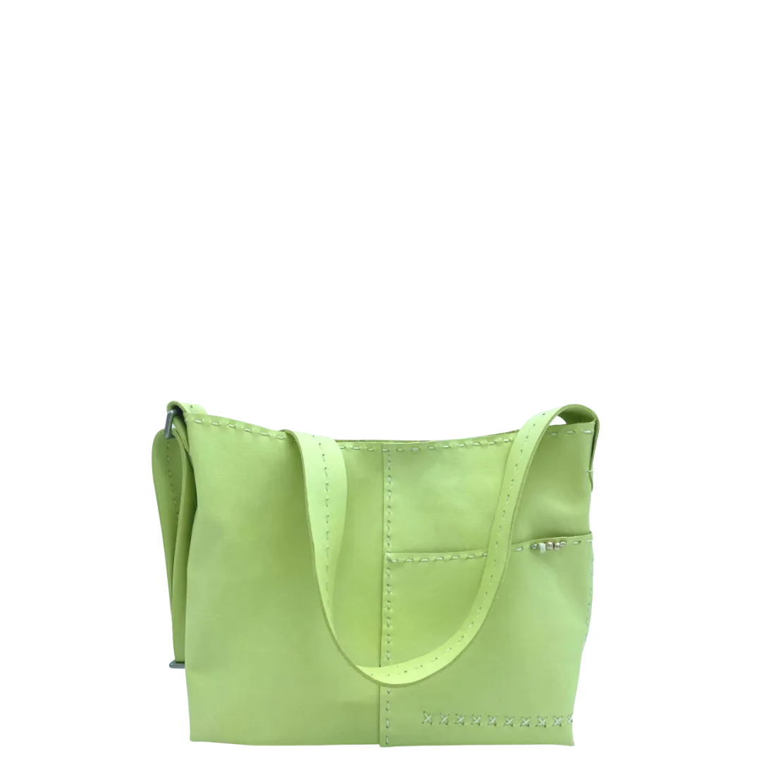 Izzy SS22