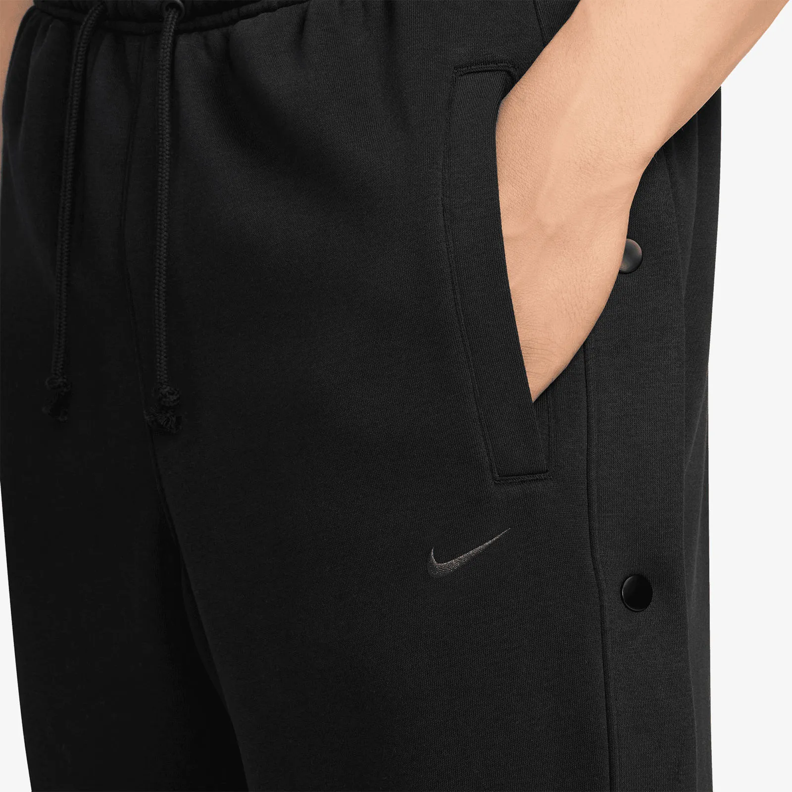 LeBron Standard Issue Therma-FIT Fleece Pants - Black