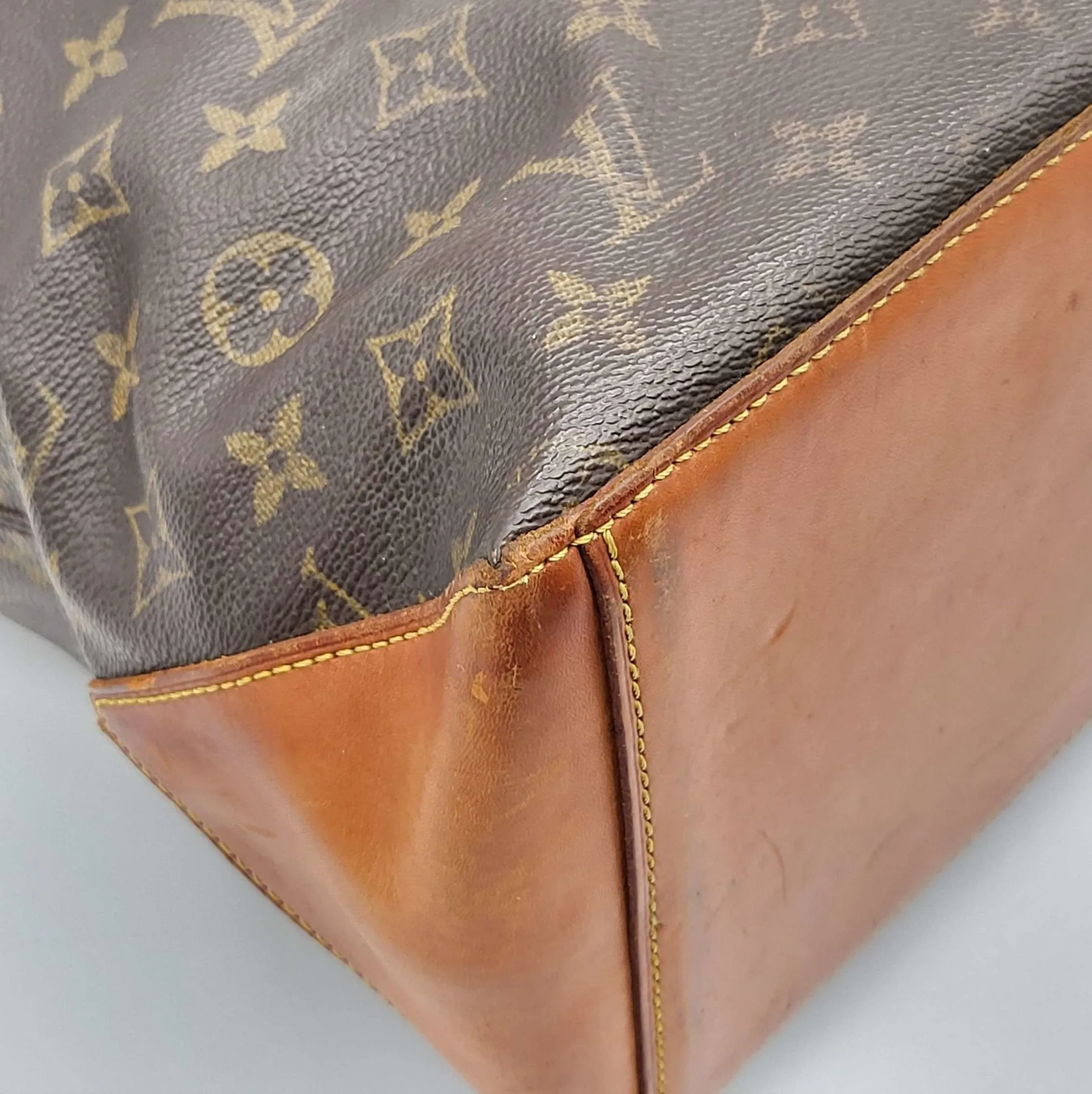 Louis Vuitton Cabas Mezzo Monogram Tote Bag