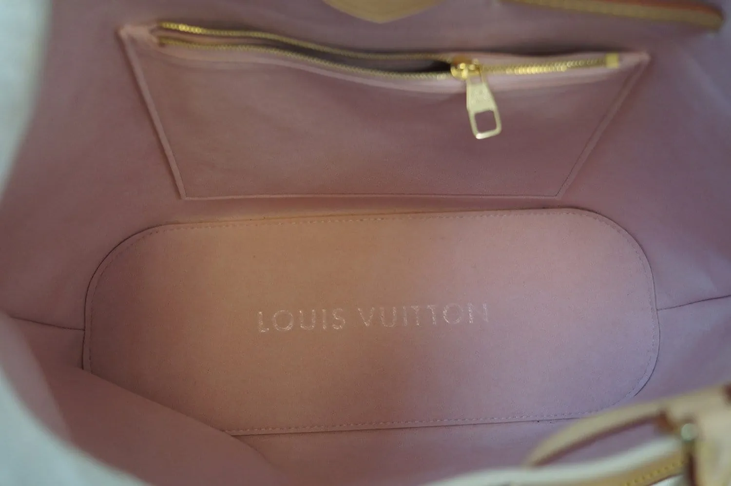 LOUIS VUITTON Damier Azur Girolata Mint Shoulder Bag
