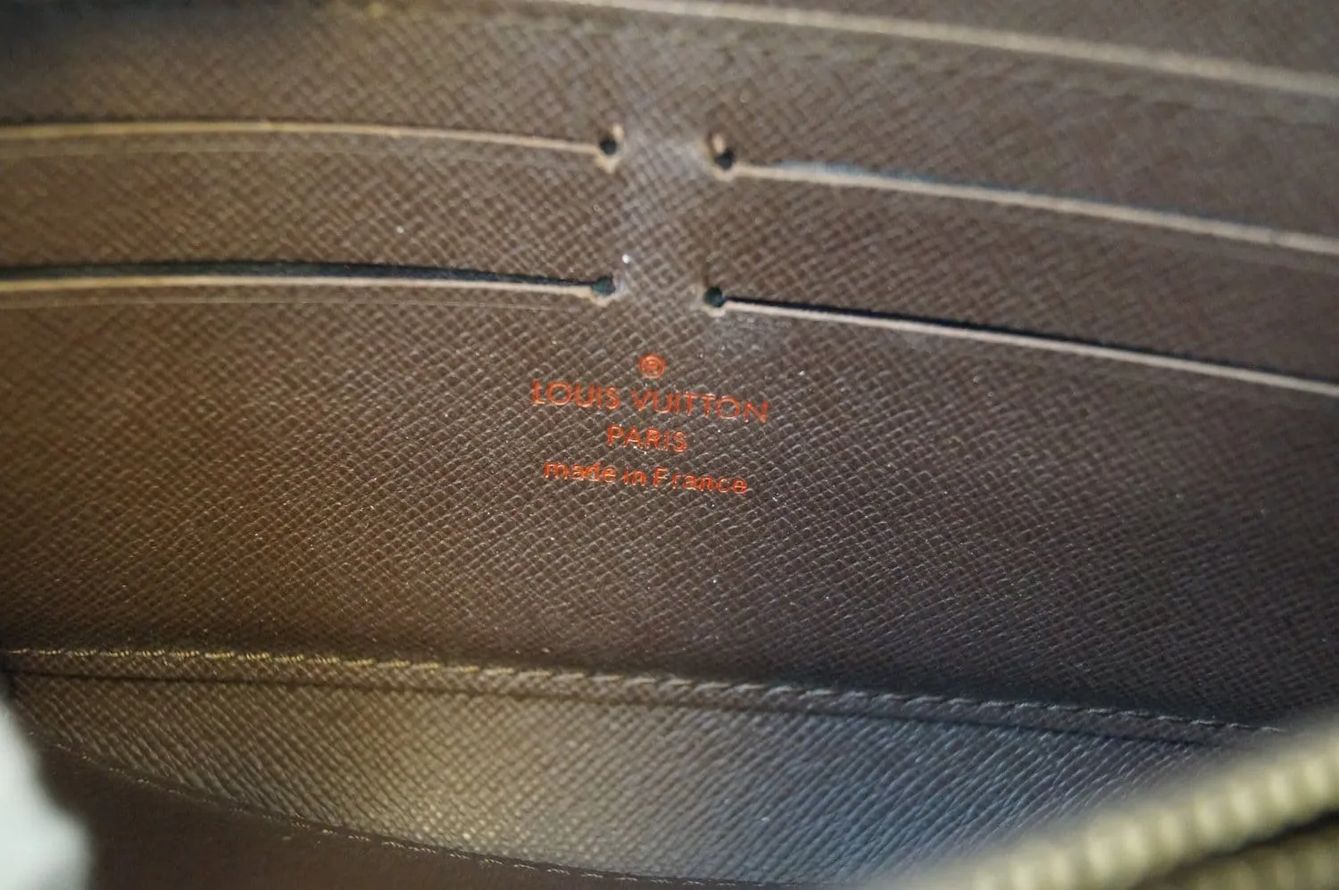 LOUIS VUITTON Damier Ebene Portefeuille Zippy Compact Wallet