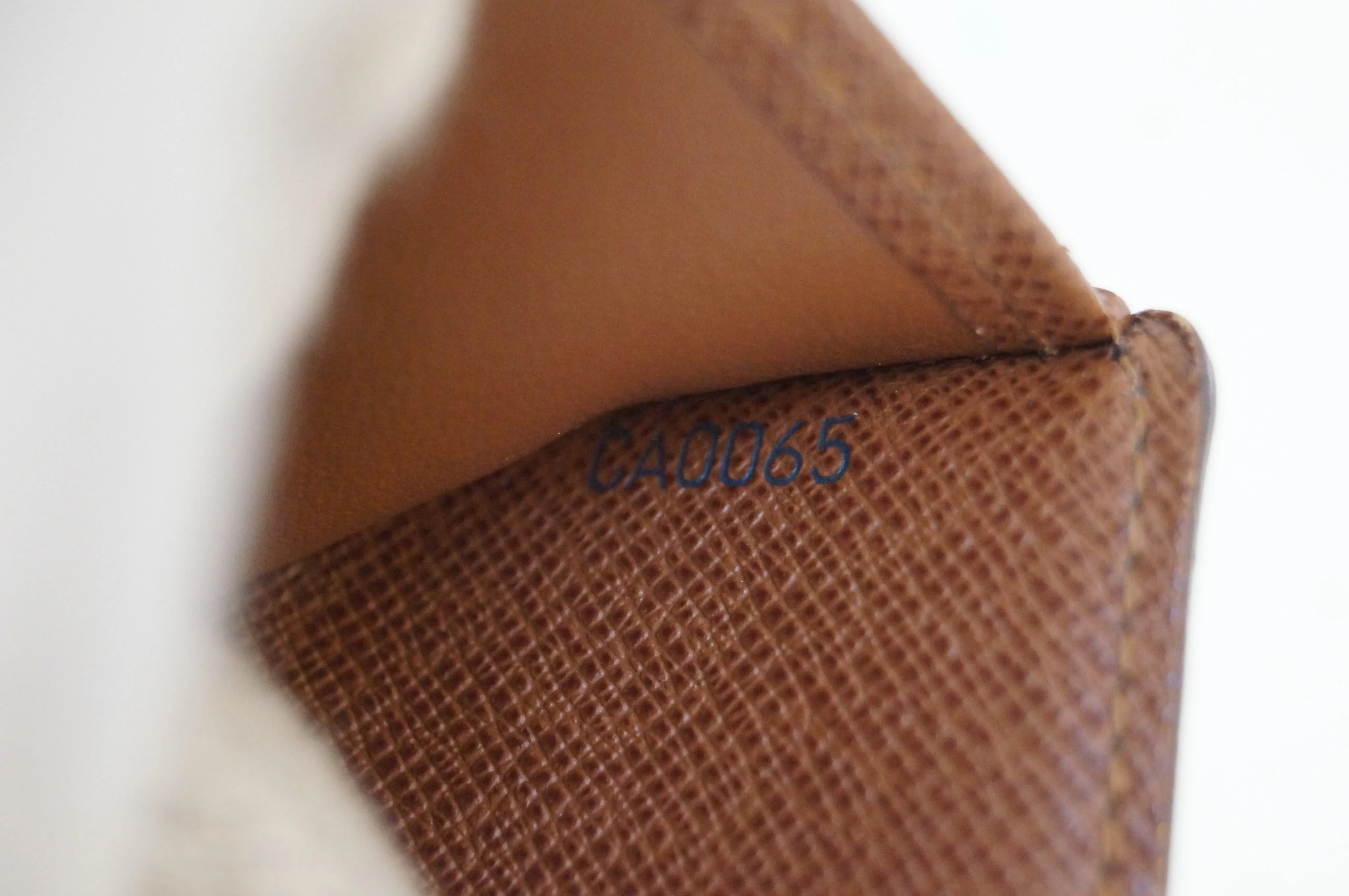 LOUIS VUITTON Monogram Canvas Brown Koala Wallet TT1215