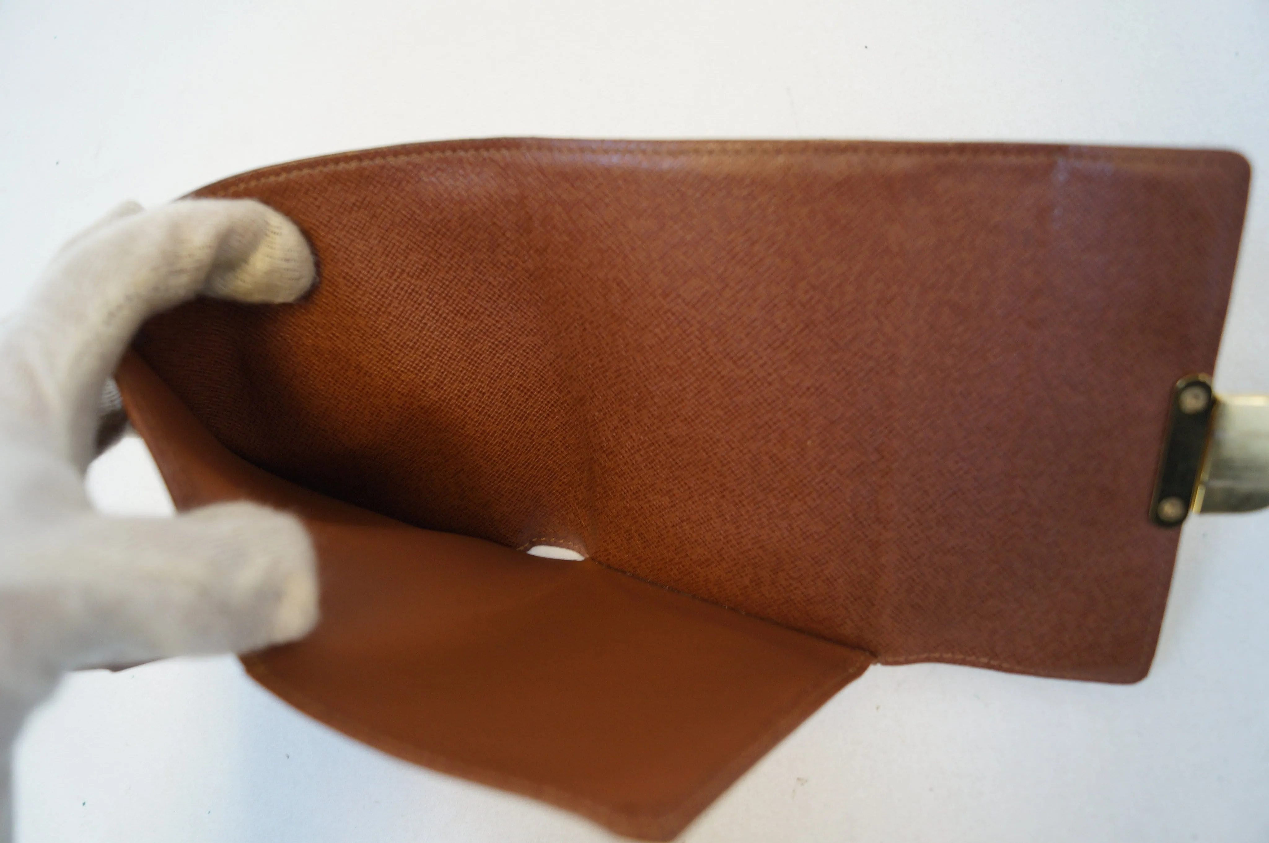 LOUIS VUITTON Monogram Canvas Brown Koala Wallet TT1215