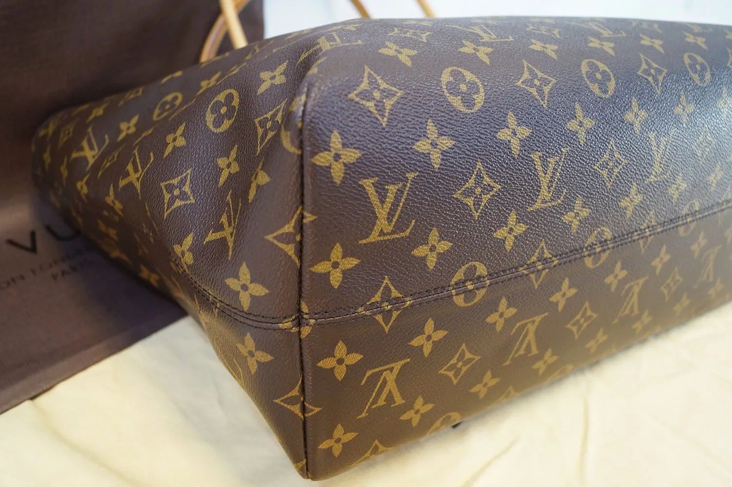 LOUIS VUITTON Monogram Raspail MM Shoulder Bag