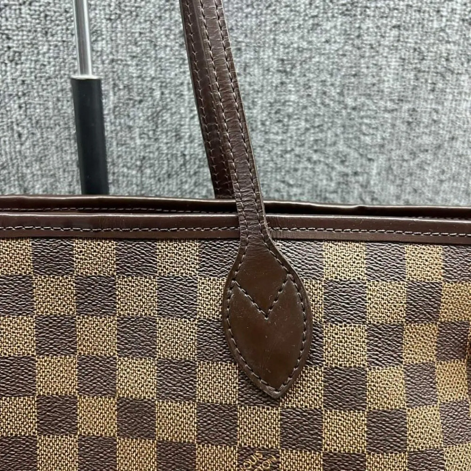Louis Vuitton Neverfull GM Monogram Canvas Tote Bag