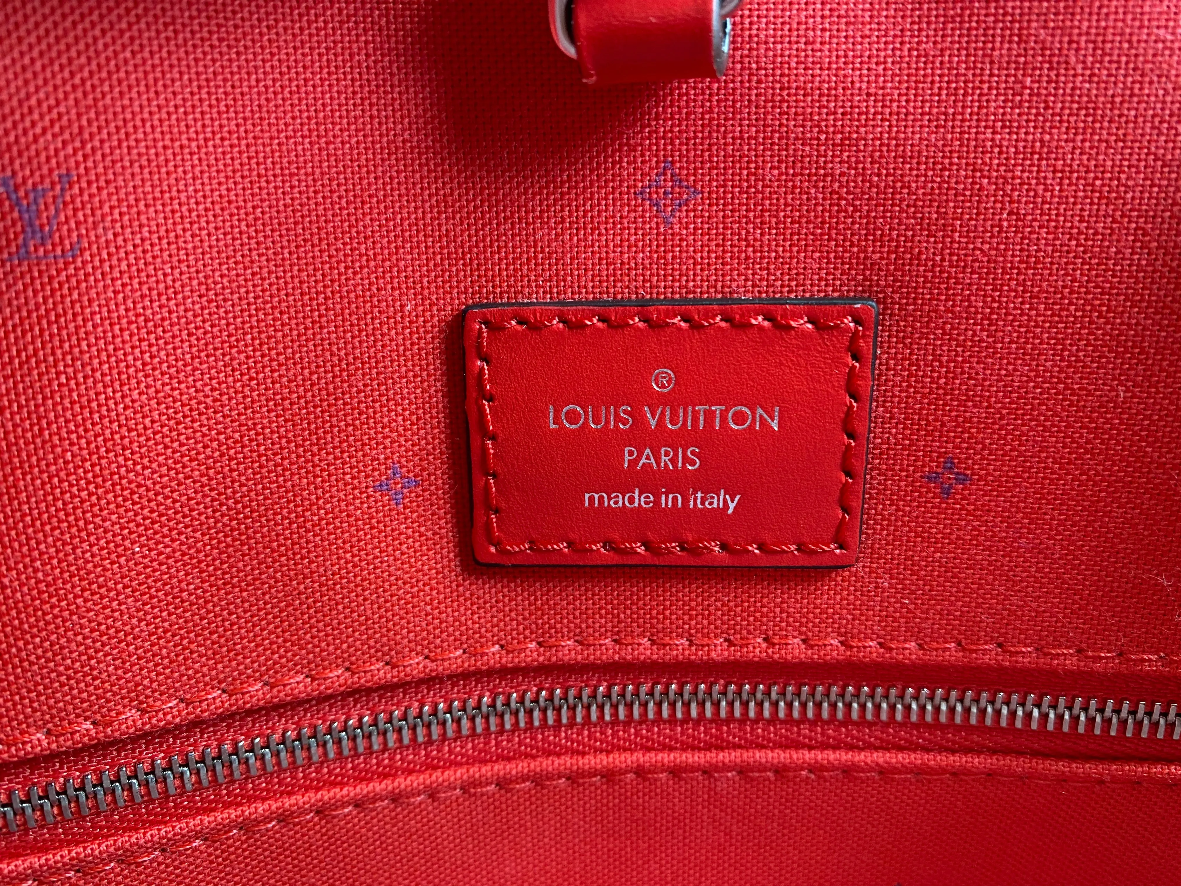 Louis Vuitton Onthego LV Escale Rouge M45121