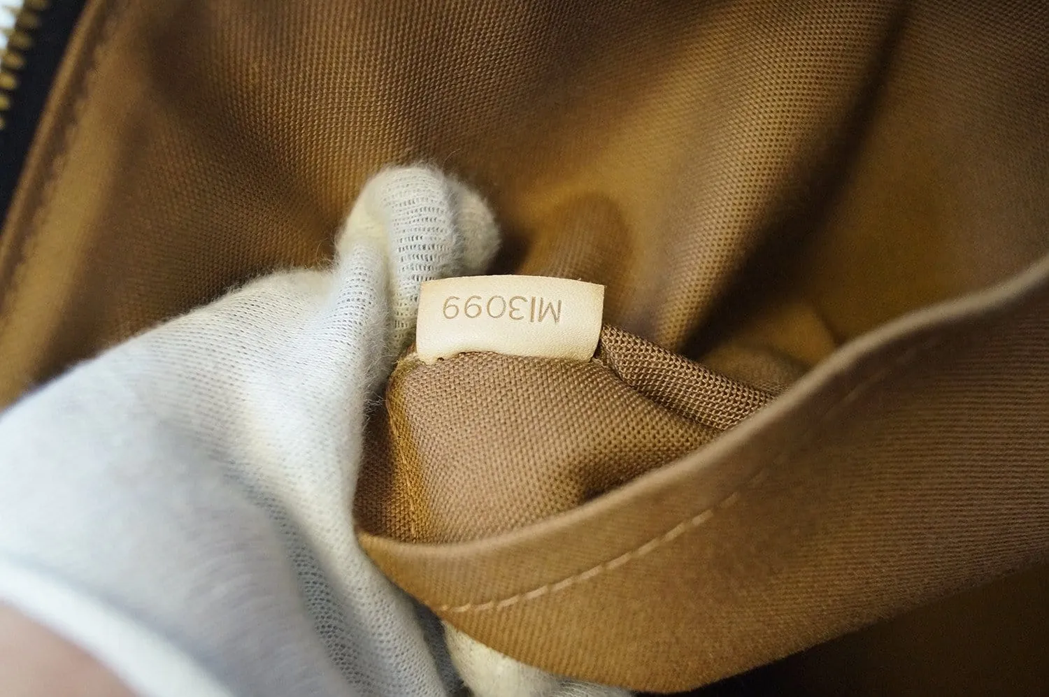 LOUIS VUITTON Palermo GM Tote Shoulder Bag