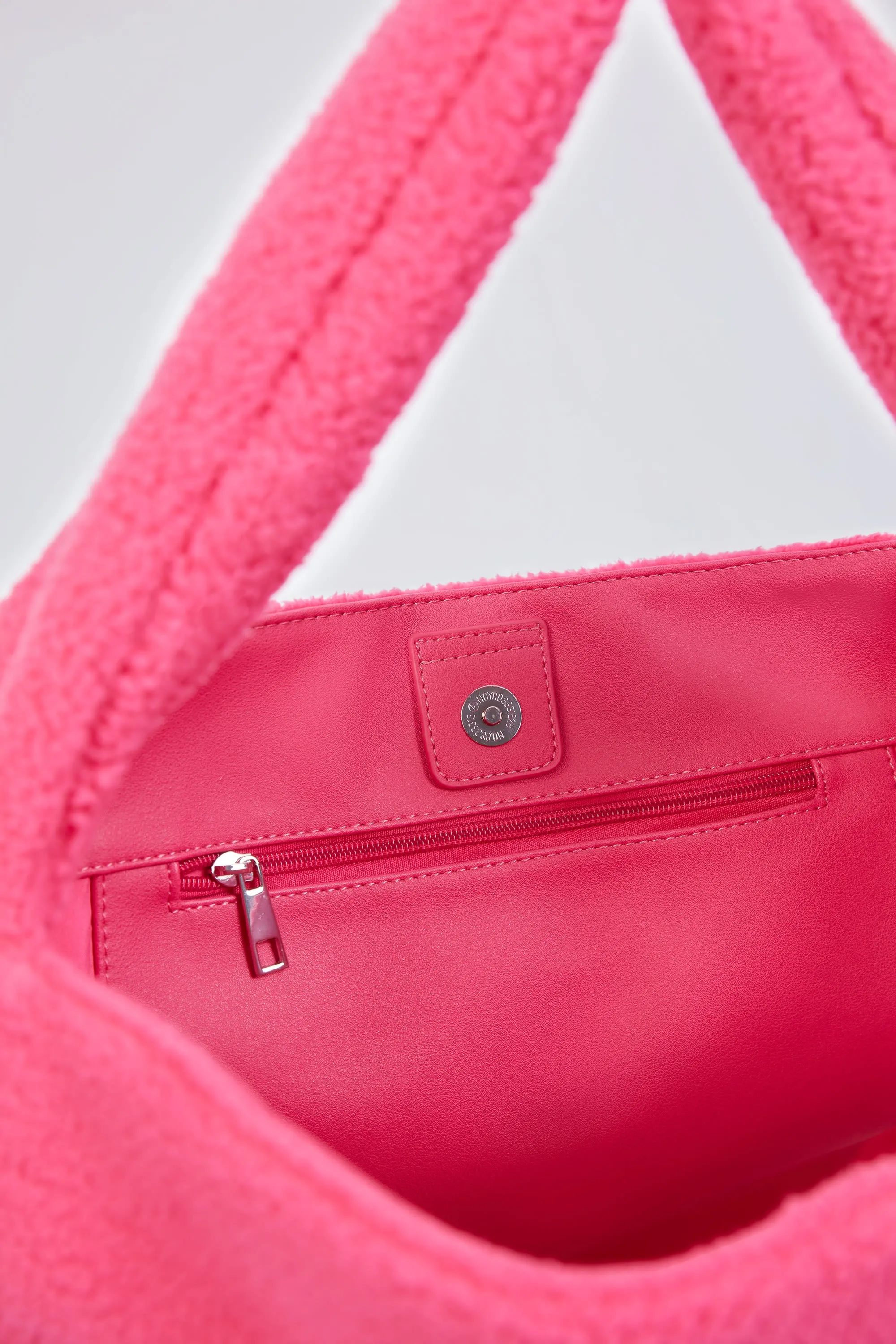 Loyal - Oversized Fleece Tote Bag in Hot Pink