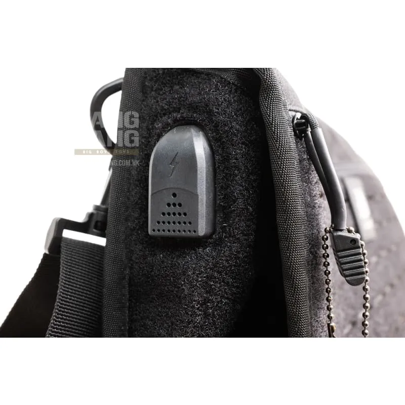 LQARMY Laptop Sling Bag ***
