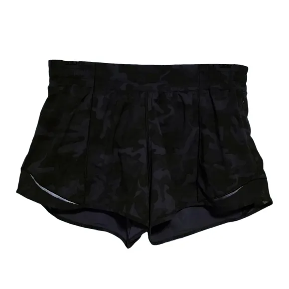 lululemon Hotty Hot Short II Incognito Camo Multi Grey Size 10 Tall