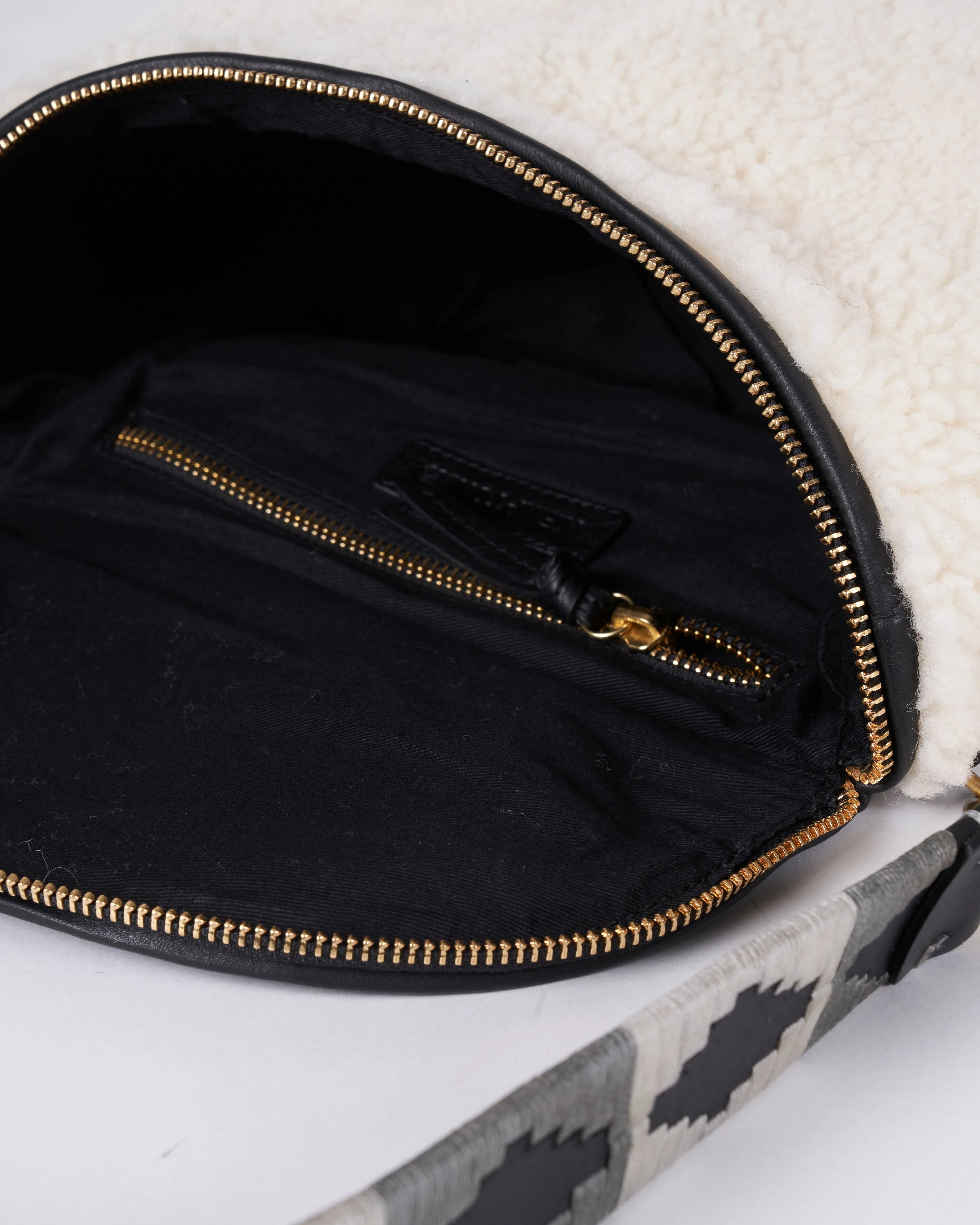 mini crock and natural shearling mini windbourne - black olive/natural