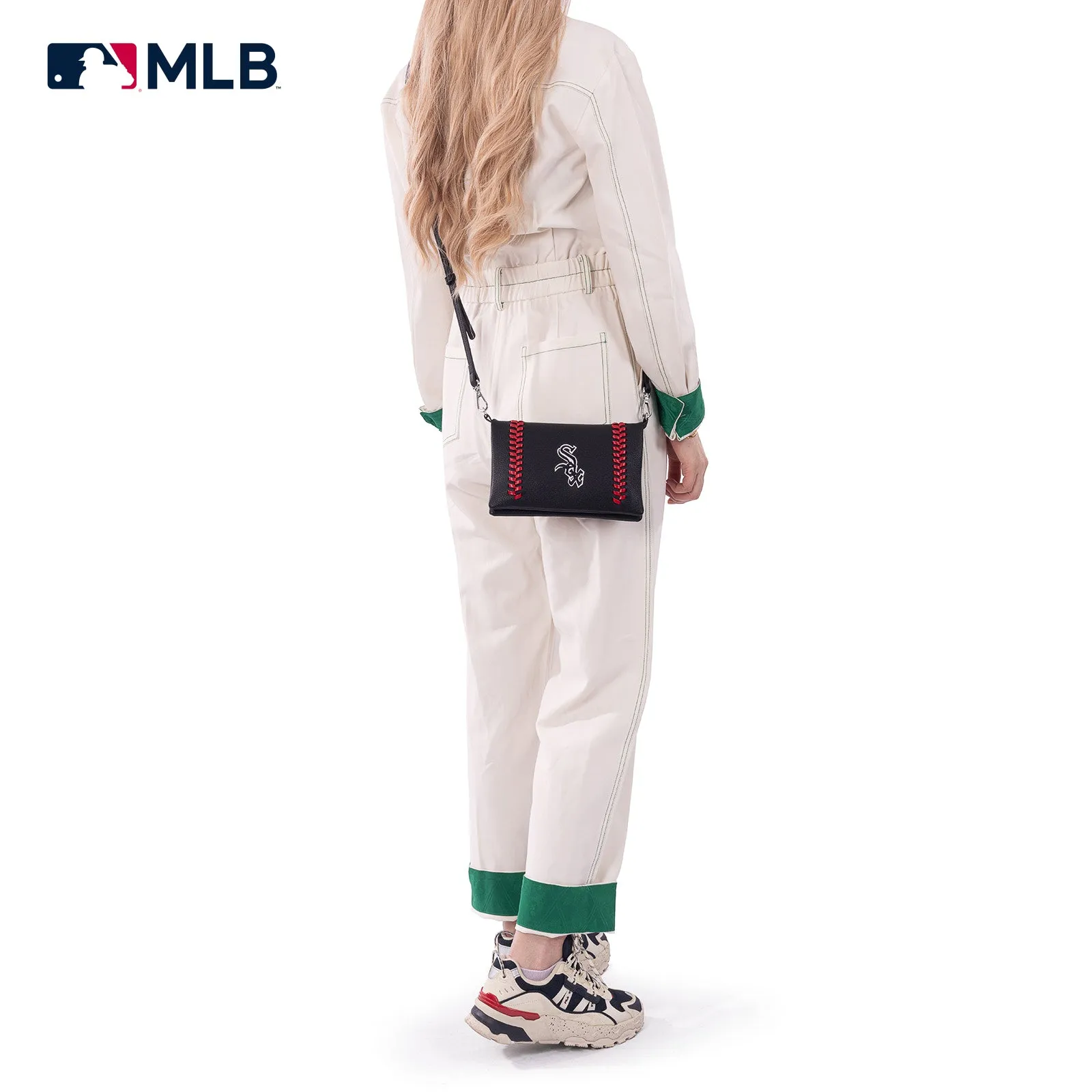 MLB-SX106  MLB Chicago White Sox Team  Bi-Fold Clutch/Crossbody