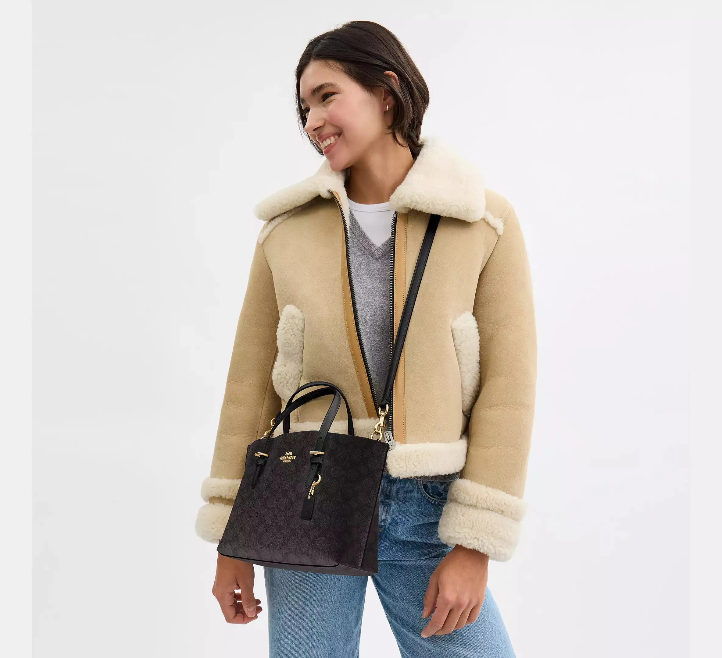Mollie Tote Bag 25 In Signature Canvas