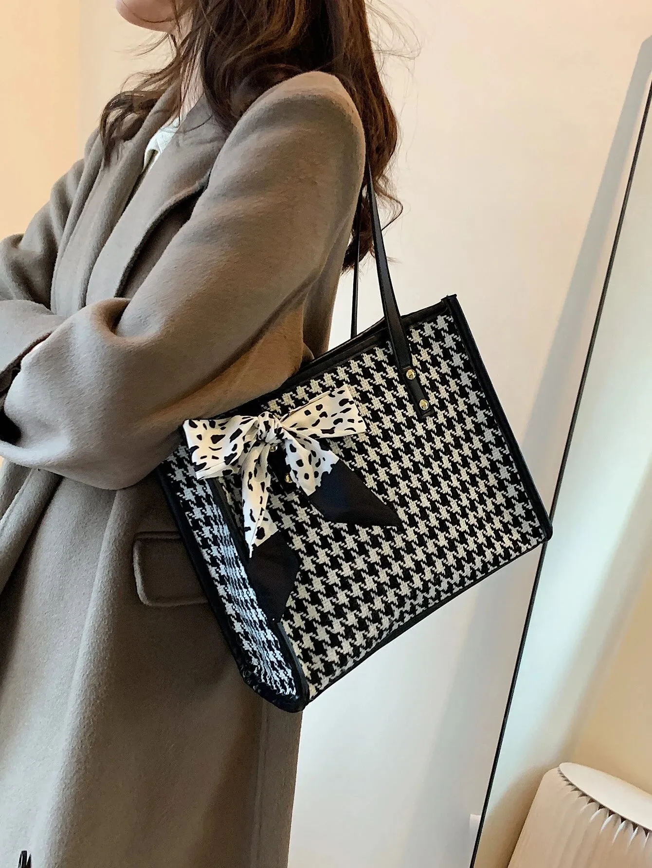 New Shein Twilly Scarf Decor Houndstooth Pattern Shoulder Tote Bag! Rated 4.89 out of 5 stars!