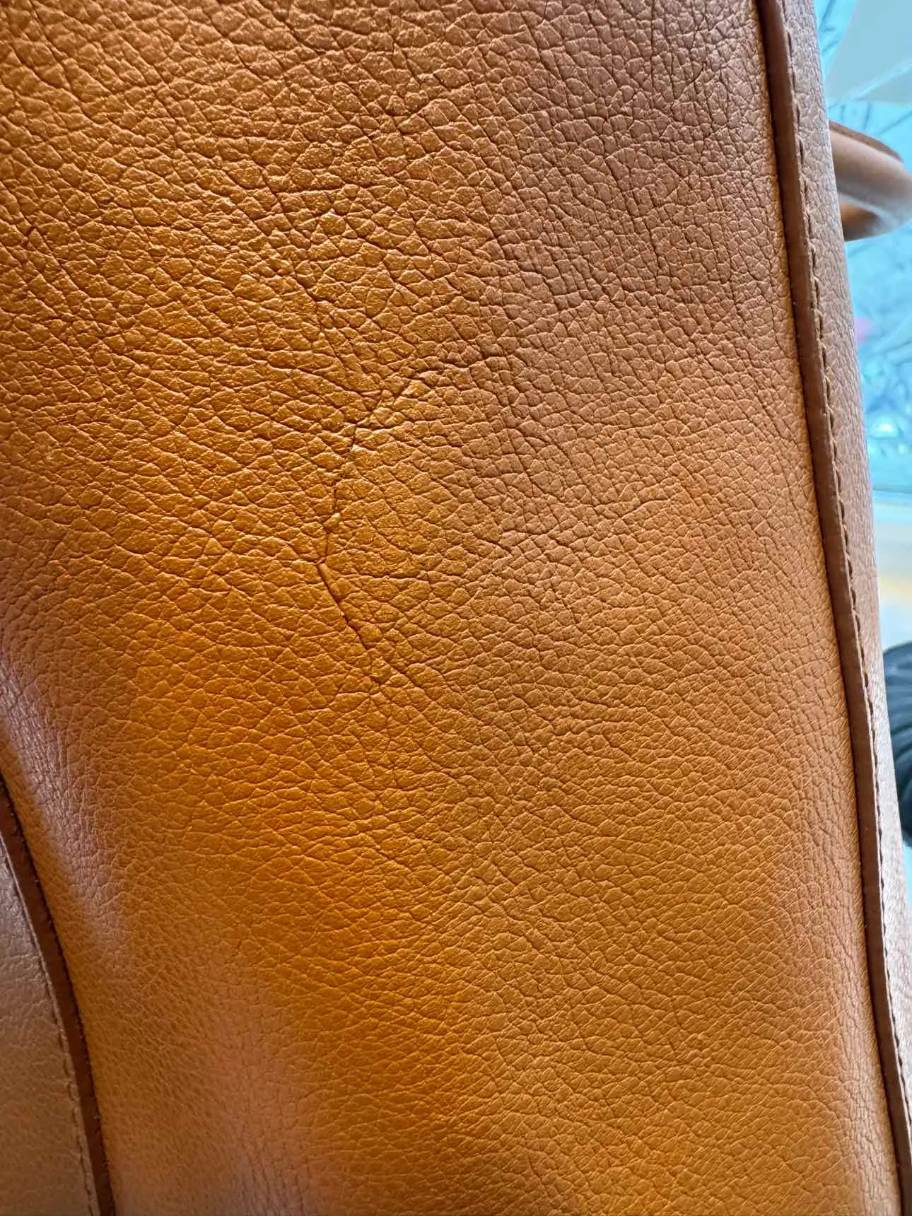 Nili Lotan Tan Pre-Owned Purse- Ladies
