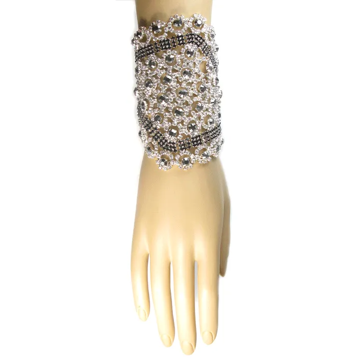 Noir Le Jardin de Fleurs Cuff Bracelet